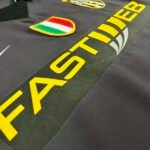 2003-04 Juventus Third Jersey (S)