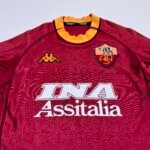 2000-01 As Roma Home Jersey - Totti 10 (L)