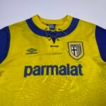 1993-95 Parma Calcia Home Jersey (L)