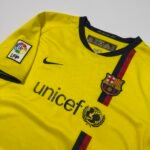 2008-09 Barcelona Away Jersey (XL boy fit to S)