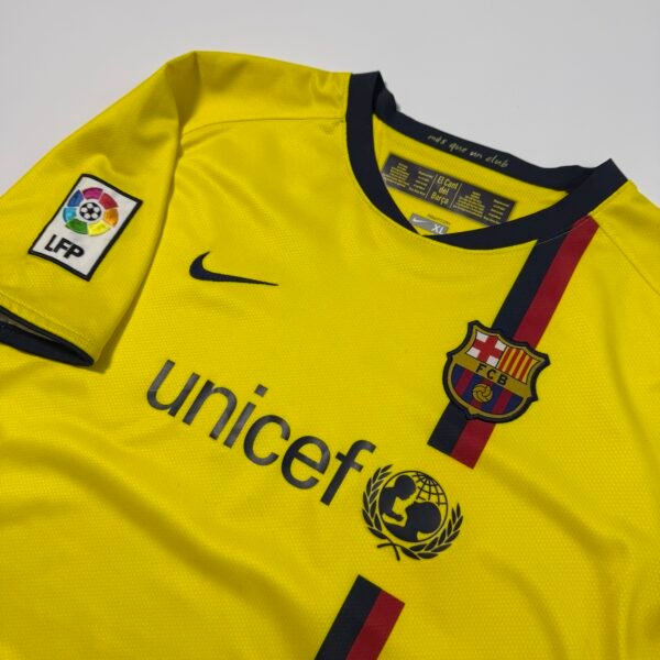2008-09 Barcelona Away Jersey (XL boy fit to S)