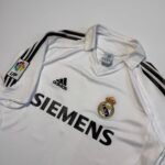 2005-06 Real Madrid Home Jersey - Robinho 10 (S)