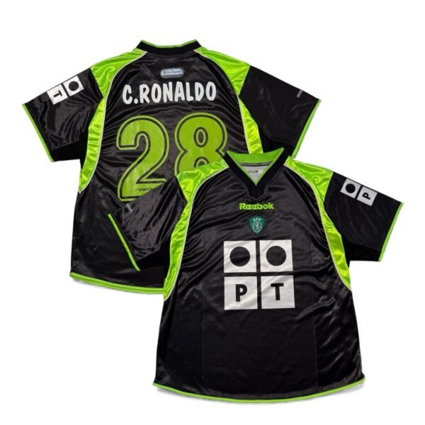 2001-02 Sporting Lisbon Away Jersey - Ronaldo 28 (M)