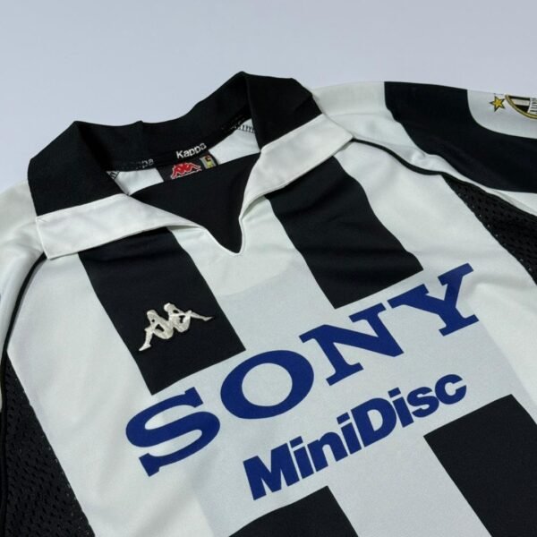 1997-98 Juventus Home Jersey - Zidane 21 (L)
