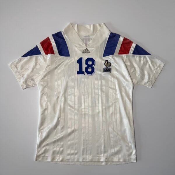 1992 France Away Jersey - Cantona 18 (L)